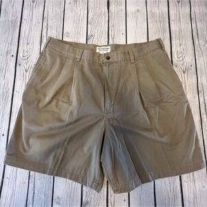 Men's 38 Roundtree & Yorke Classic Fit Pleated Stretch Shorts 7.5 In Inseam